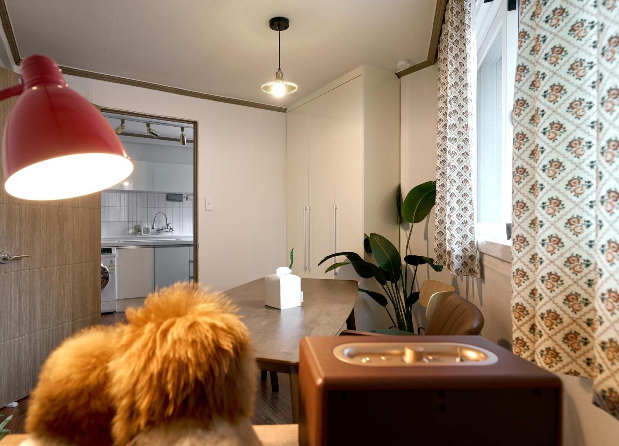 Villa Popular, Lion's Nest, Seongsu-station 2mins Seoul